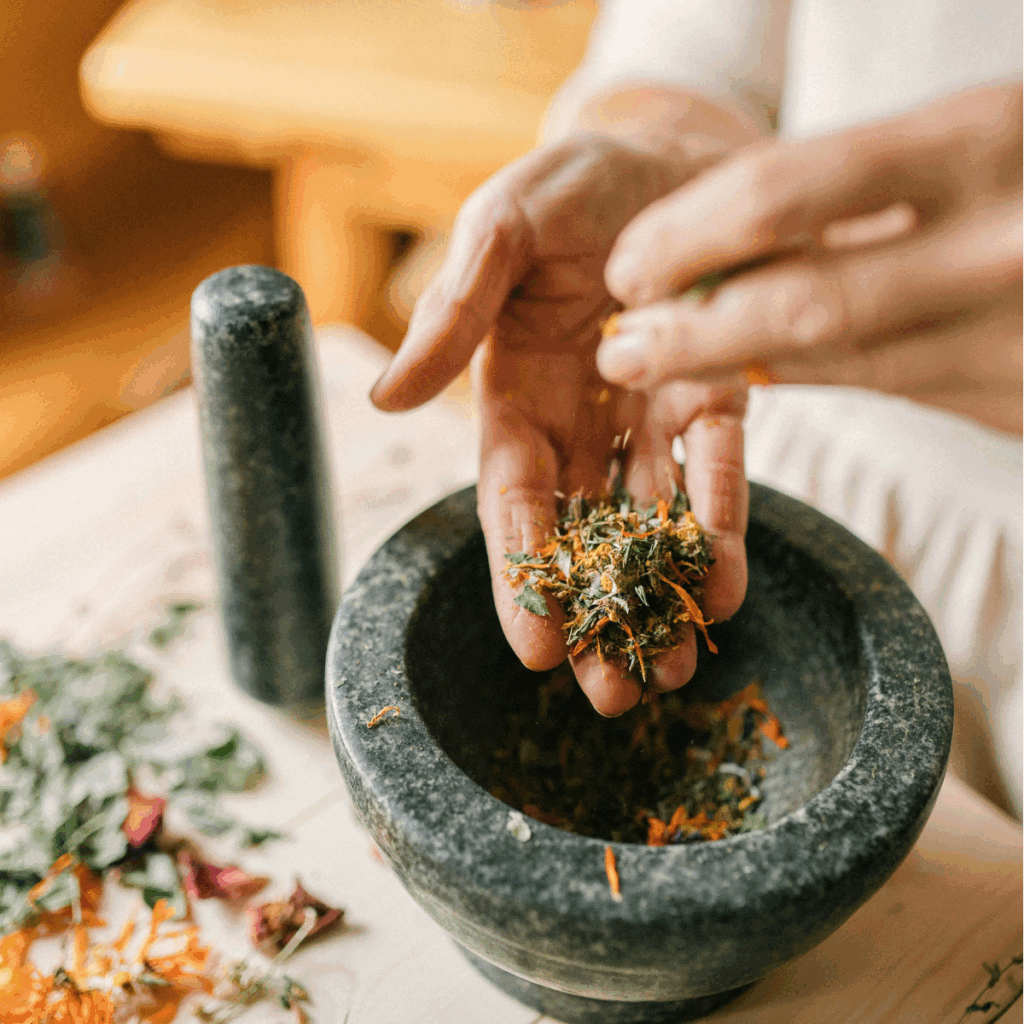 Dried herb blend used in soups, ready meals and seasoning systems